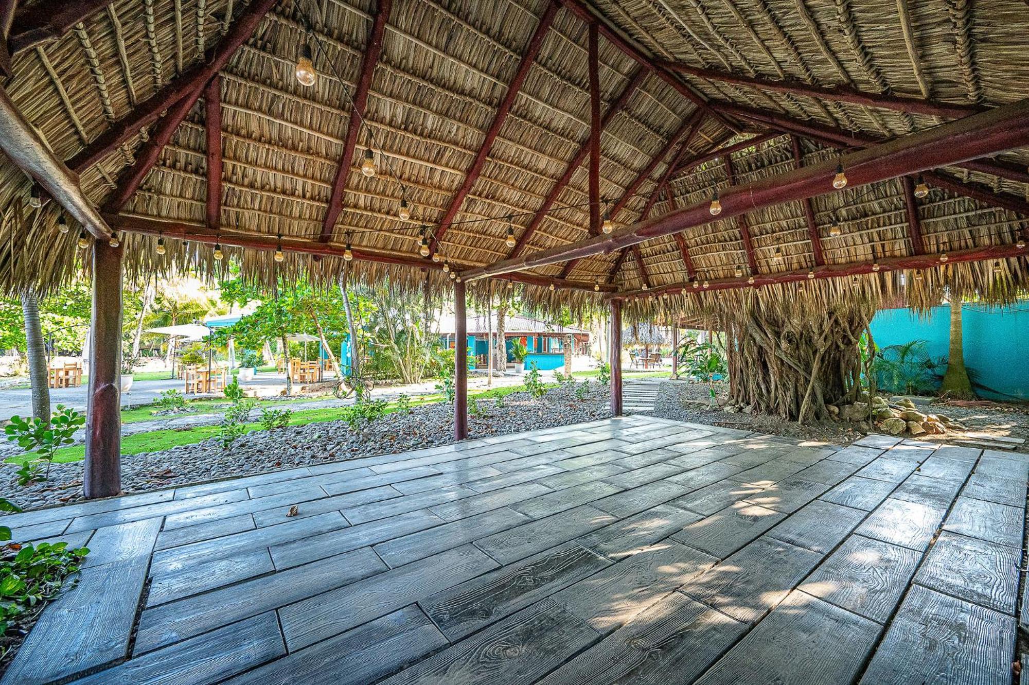 Beach Break Resort & Cr Surf Camp Jacó Exterior foto